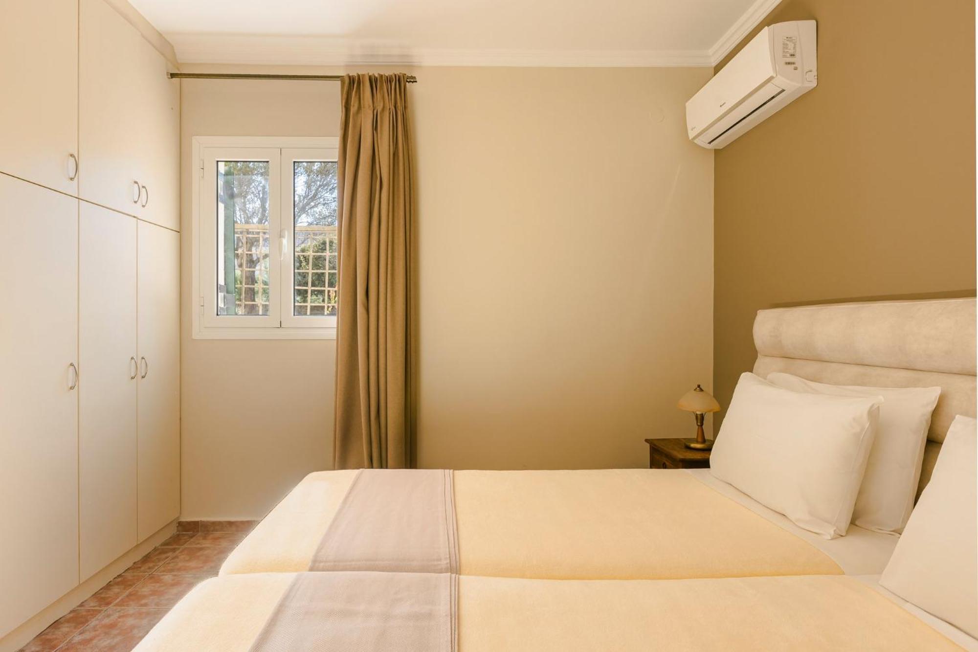 Lassi Seaview Private Pool Efrosini Short Walk To Centre 別墅