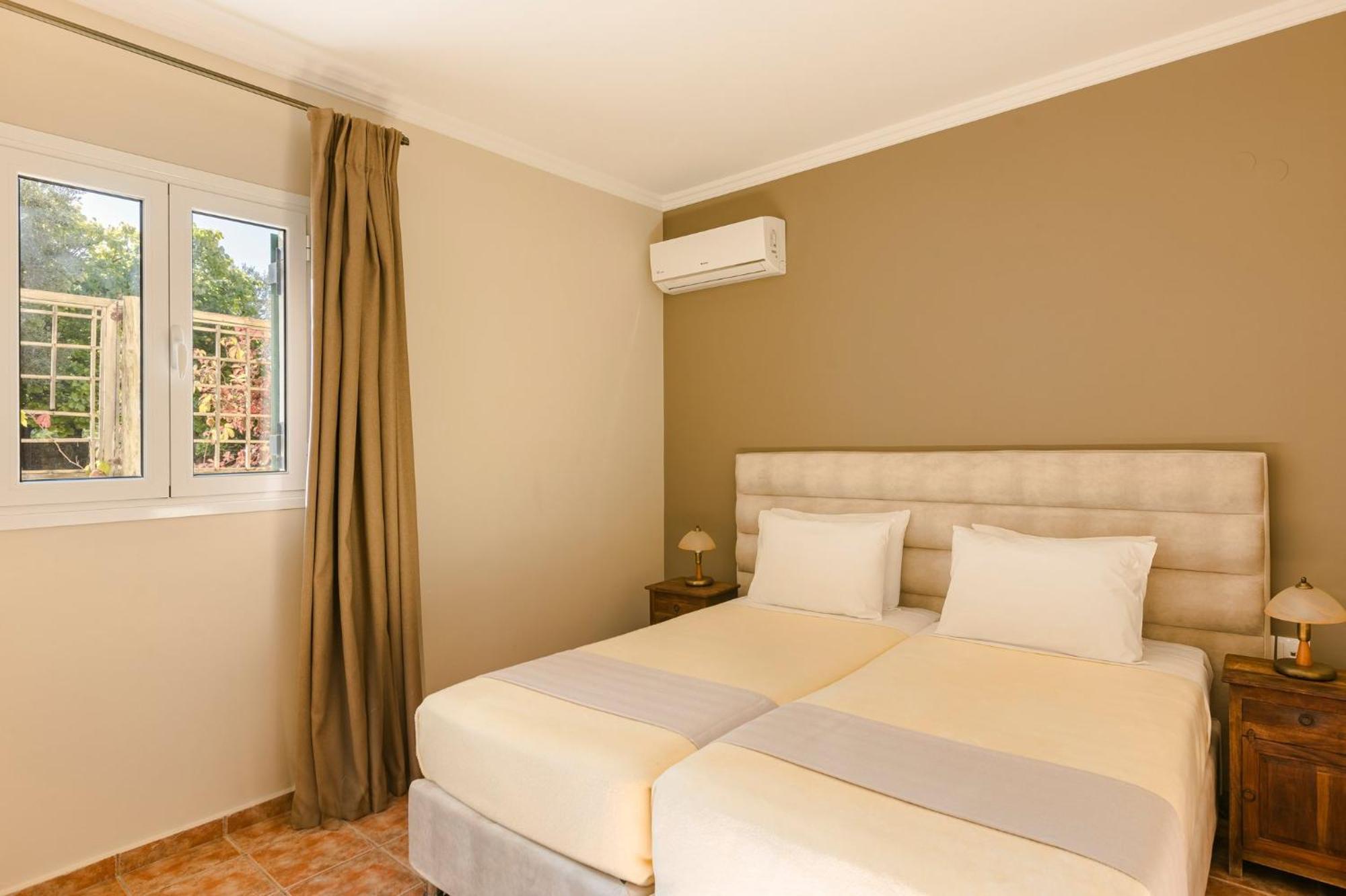 Vila Lassi Seaview Private Pool Efrosini Short Walk To Centre *